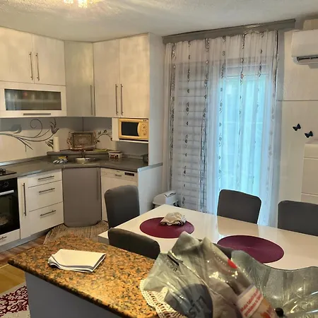 Apartment House For Rent 4 Bedrooms *